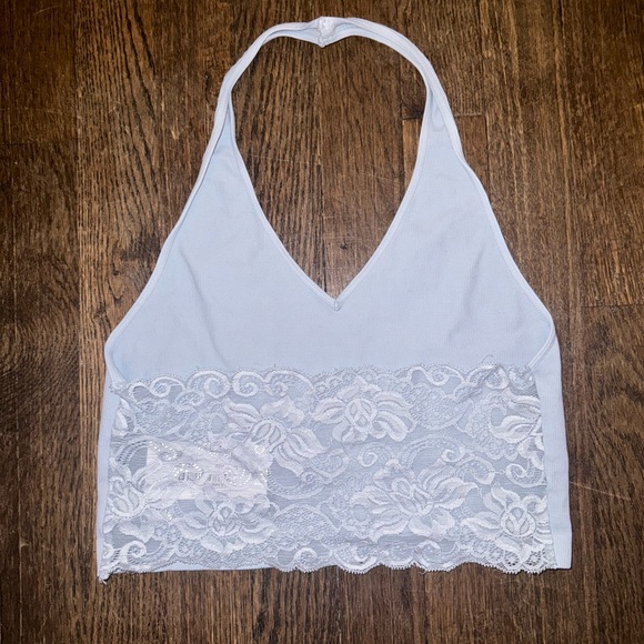 beautiful baby/powder blue halter top with a lacey open back! - Picture 2 of 4